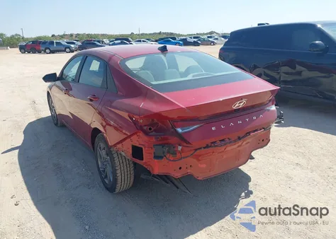 2024 Hyundai Elantra Sel z USA, uszkodzony, nr VIN KMHLM4DG1RU655740